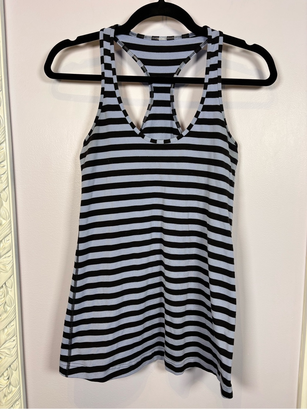 lululemon athletica Black & Light Blue Striped Racerback Tank Size 8